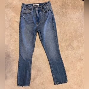 Abercrombie & Fitch High Rise skinny Jeans.